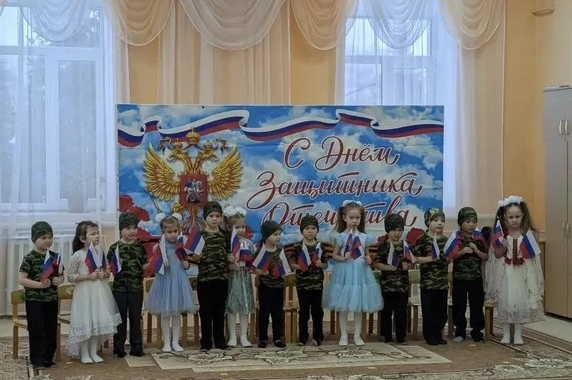 Спортивный праздник «Тяжело в учении – легко в бою!»