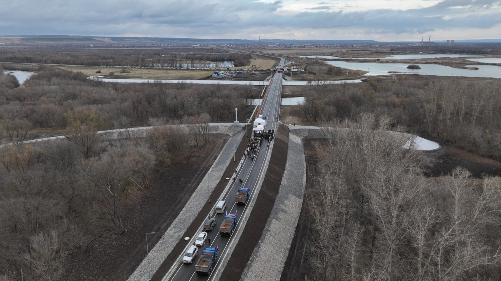 В России по нацпроекту отремонтировано 175 мостов и путепроводов