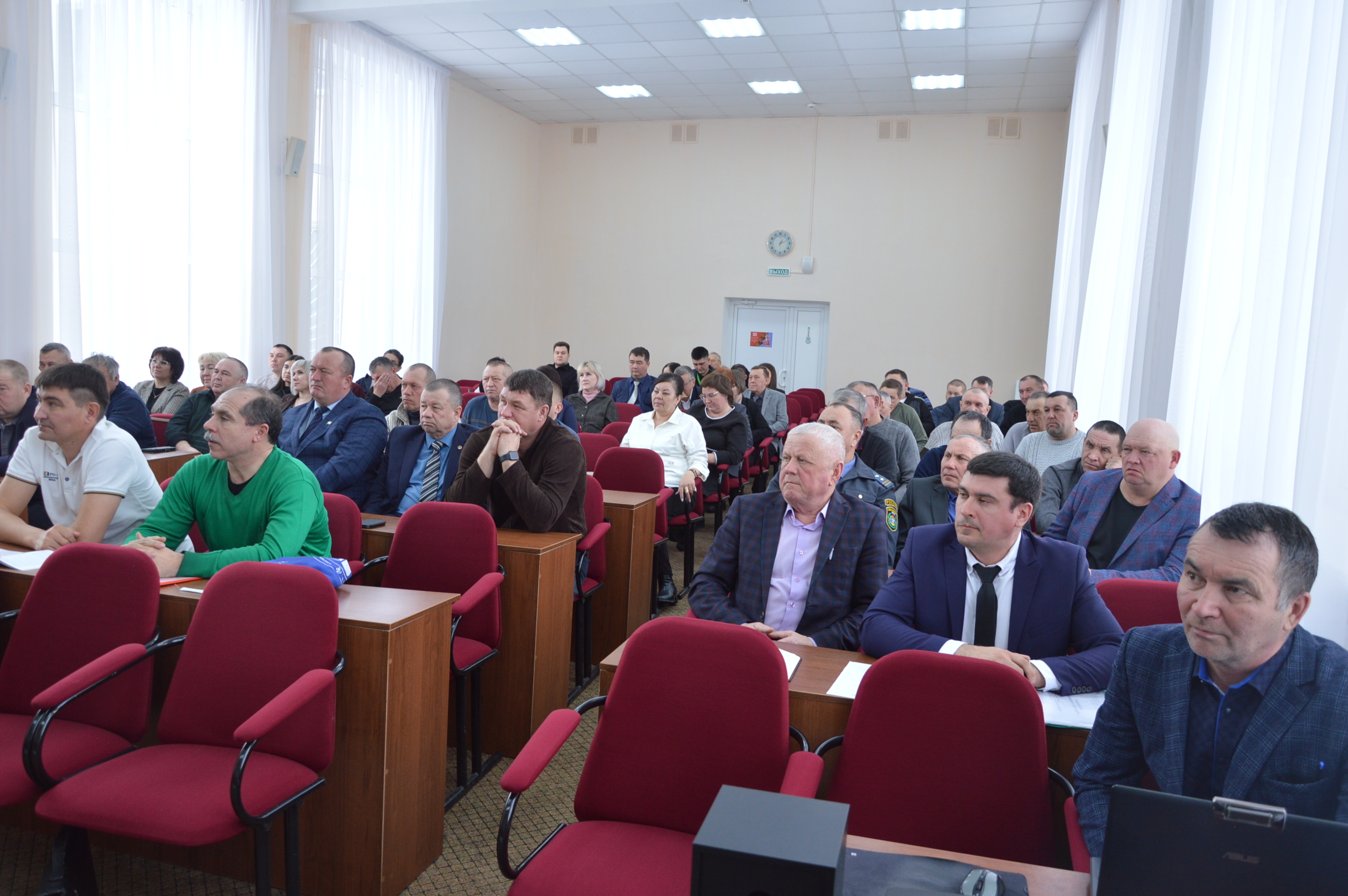 Ермекеевский район готовится к посевной: аграрии обсудили стратегию развития