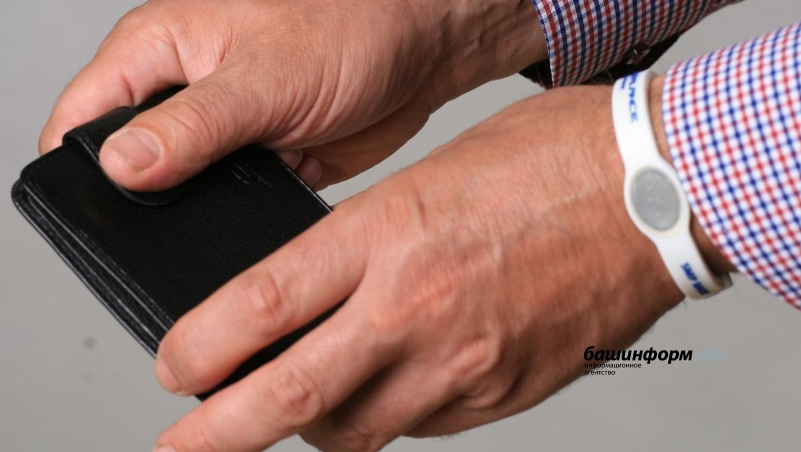 Путин подписал закон о кредитных каникулах