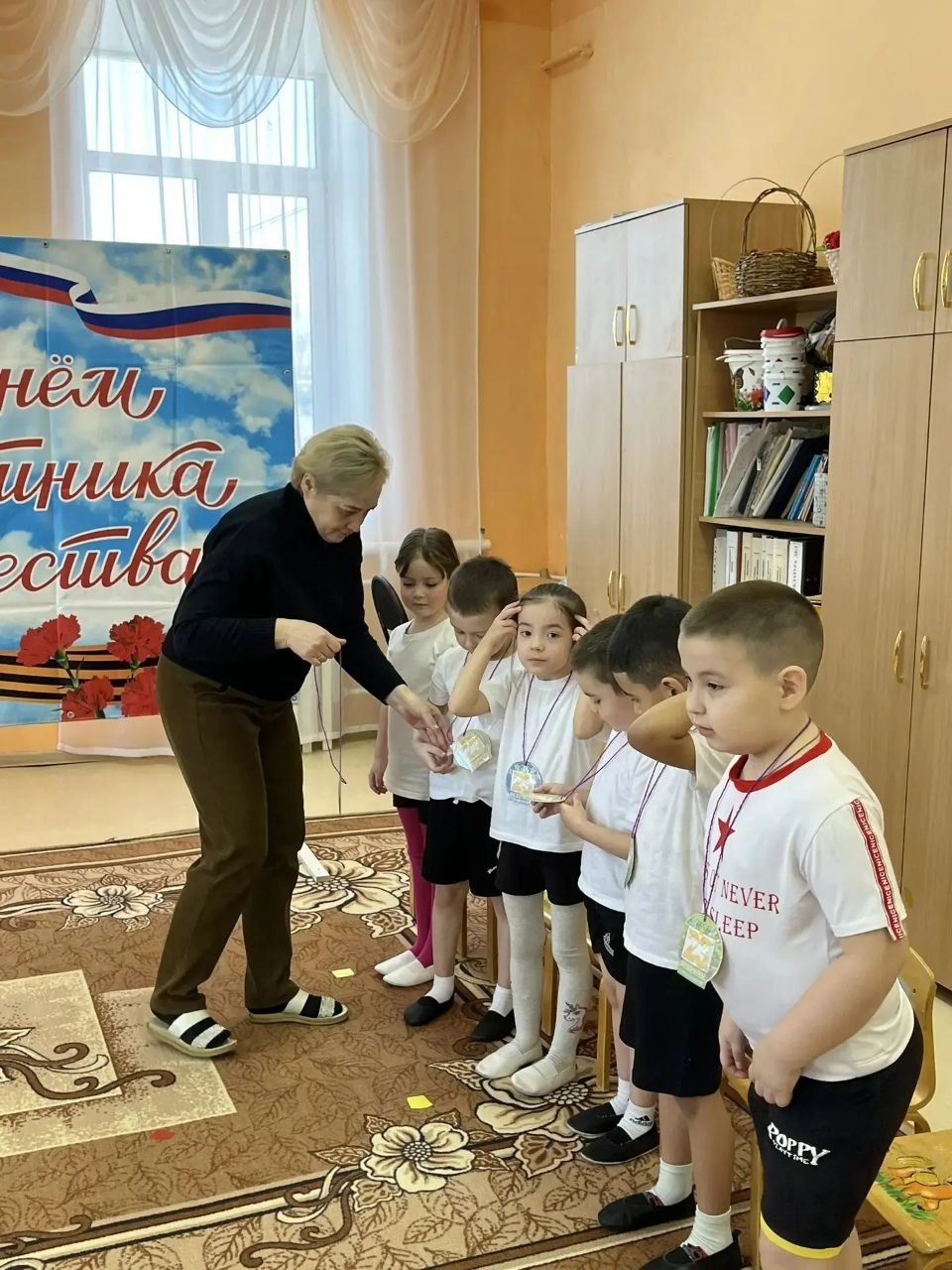 Спортивный праздник «Тяжело в учении – легко в бою!»