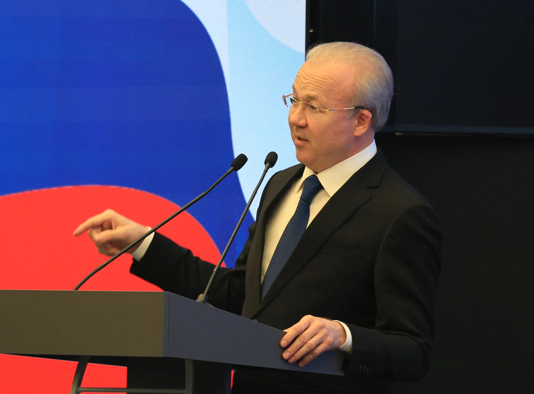 Андрей Назаров: "Региональная власть–мост между теорией права и жизнью человека"