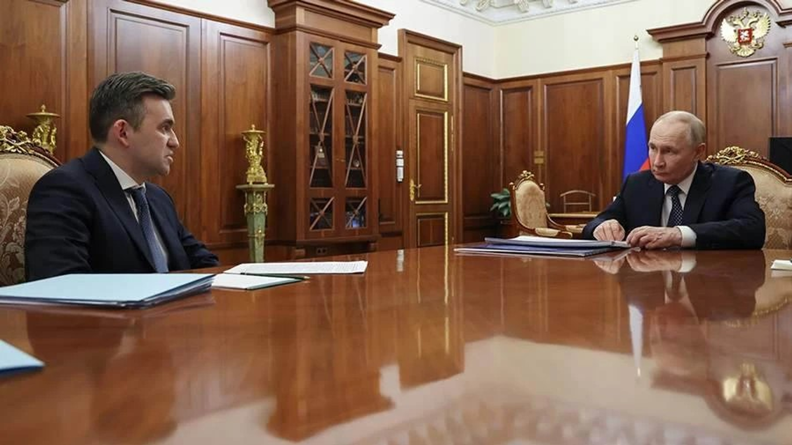 Путин призвал к улучшению снабжения ВС РФ