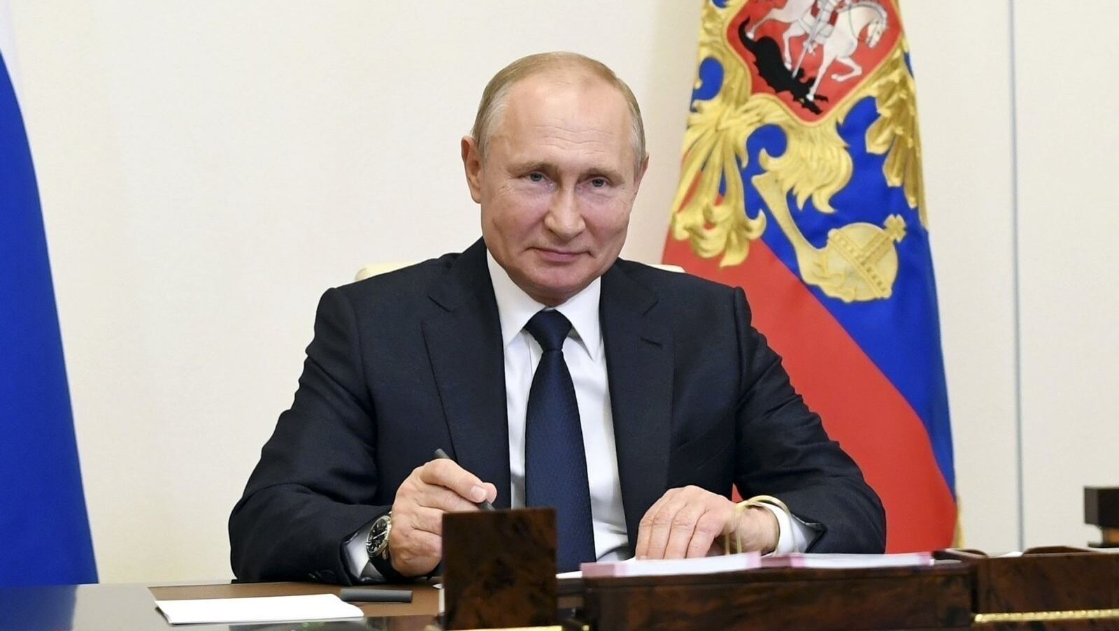 Владимир Путин наградил жителей Башкирии госнаградами