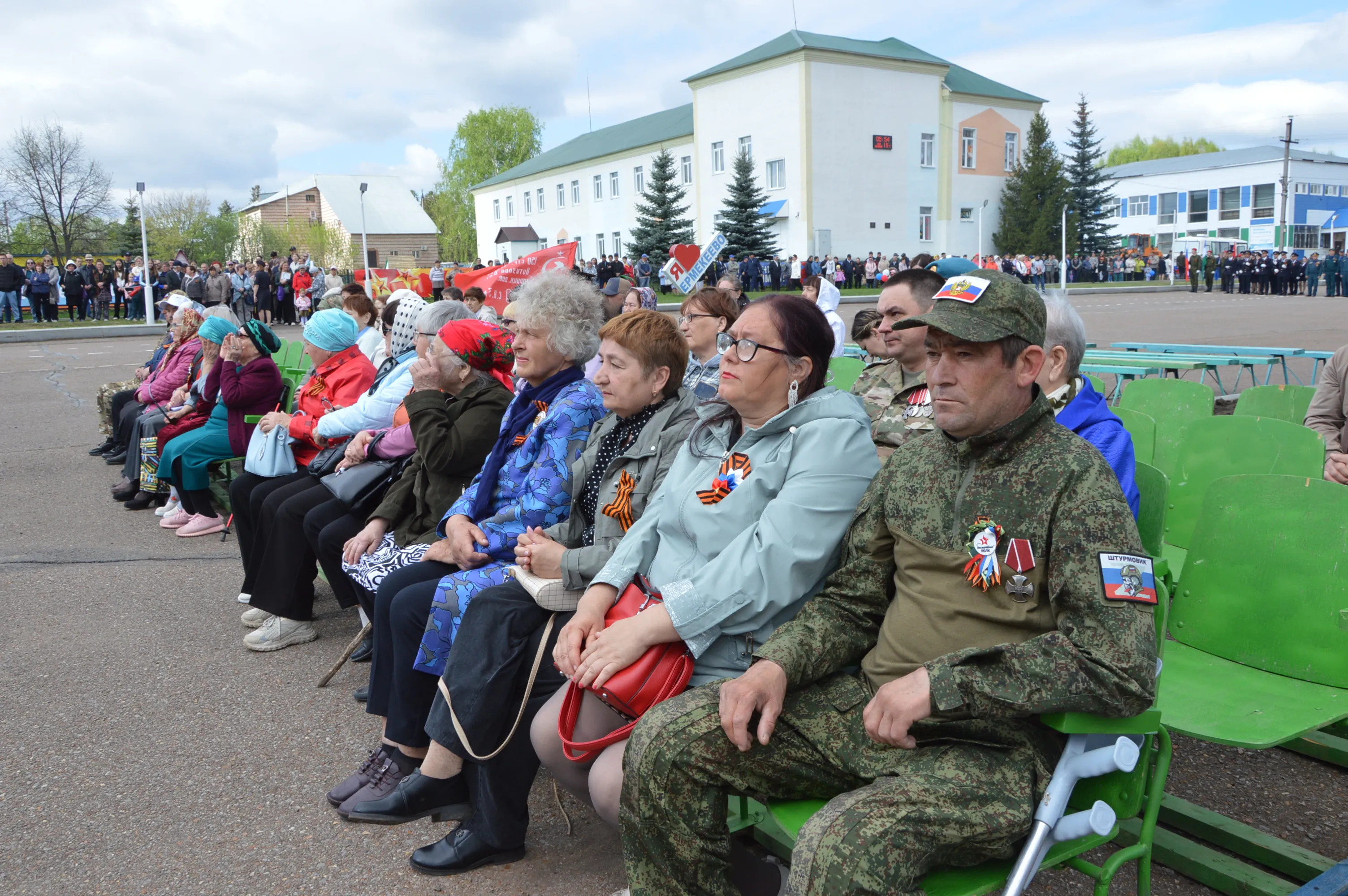 Память поколений: Ермекеево отметило 81 ю годовщину Великой Победы