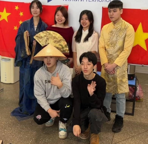 Центр китайского языка и культуры открывается в Межвузовском кампусе