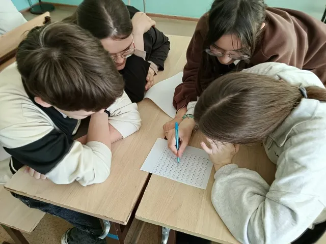 Фронт и тыл едины: как Ермекеевская школа помнит героев войны