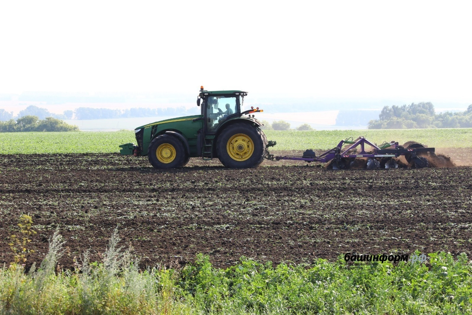 Аграрии Башкирии закупили сельхозтехники на 4 млрд рублей