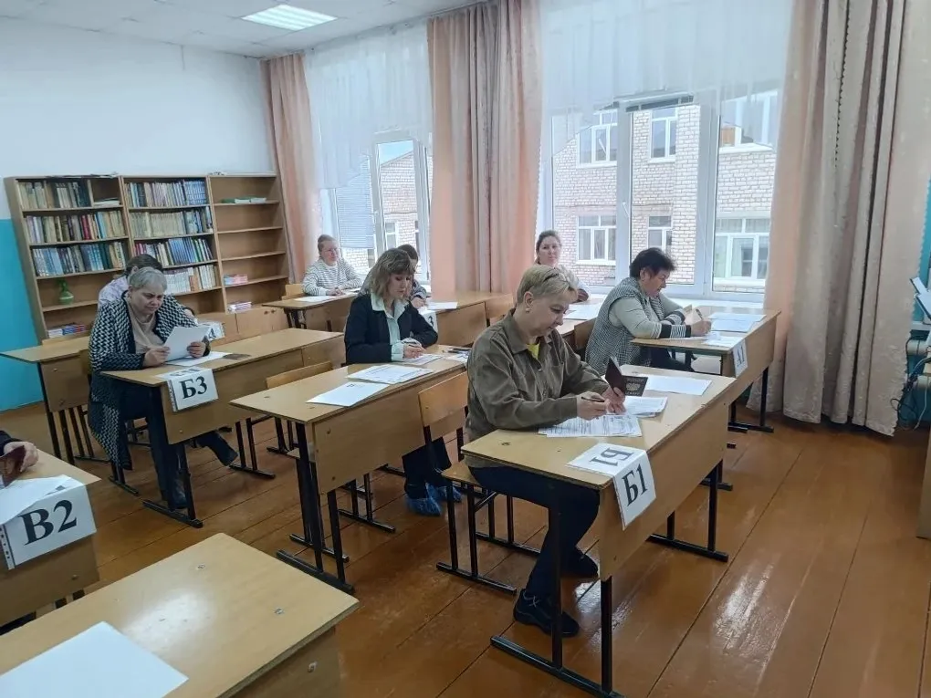 Родители на месте выпускников