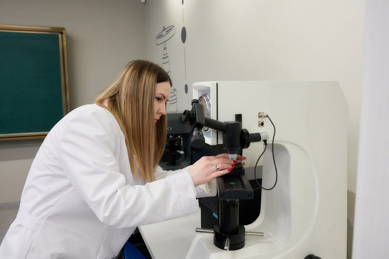 Вуз-резидент межвузовского кампуса открыл современную лабораторию металловедению