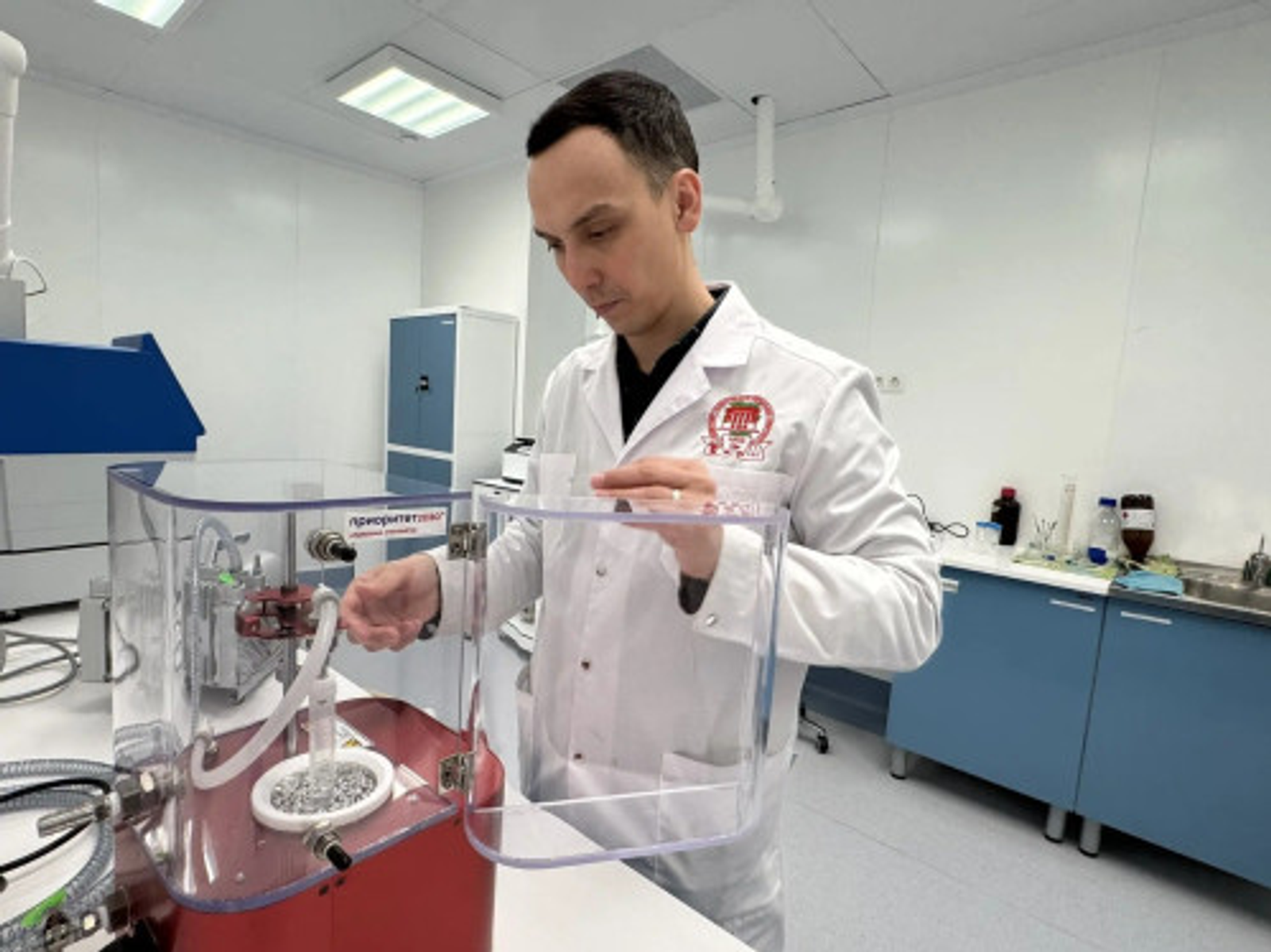 Вуз-резидент Уфы: инновации в пептидной химии и биомолекулярной инженерии