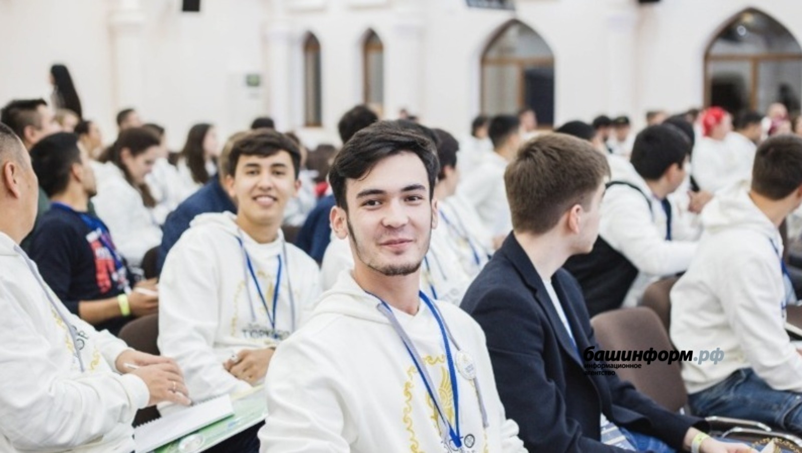 В Башкирии молодым людям будут помогать строить карьеру