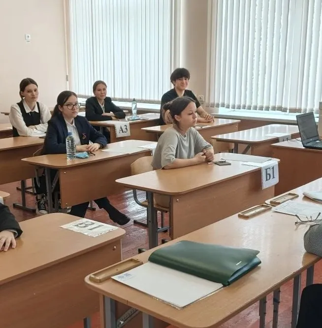 В Ермекеево успешно прошла федеральная апробация ЕГЭ