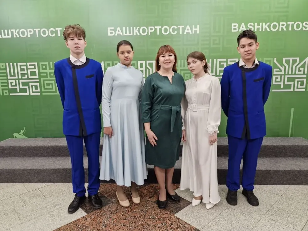 «Шаймуратовцы» на балу в Уфе