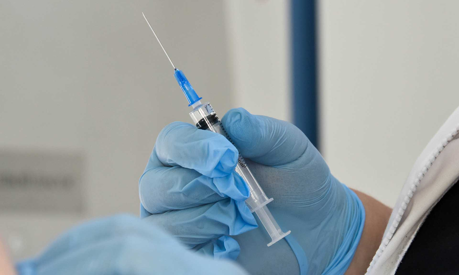 Лечение онкозаболеваний индивидуальными вакцинами включили в программу ОМС